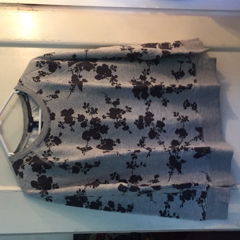 Gap Sweater
